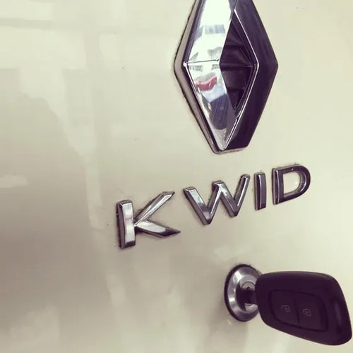 Cilindro De Baul Renault Kwid Con Llave Original Colocado